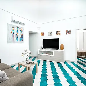 Casa Don Plinio Center Apartment